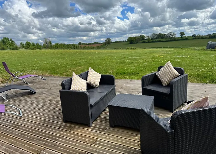 Сasa de vacaciones Comfortable Countryside Access To Jacuzzi Asnois (Vienne)