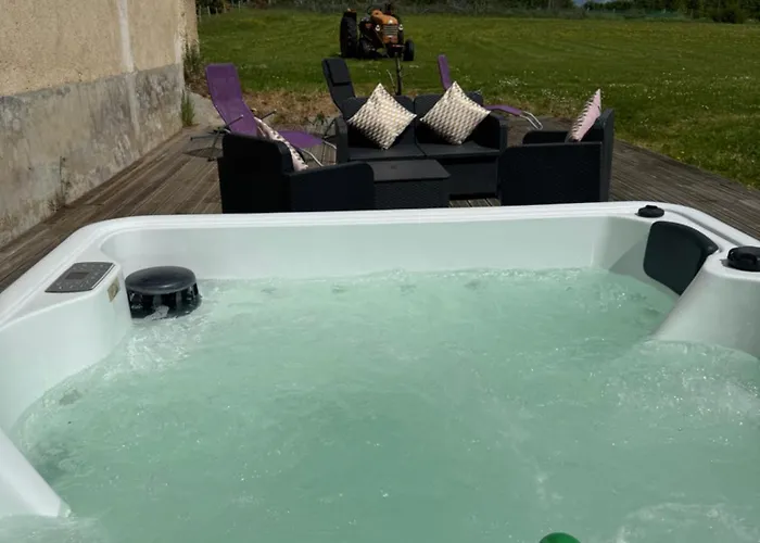 Comfortable Countryside Access To Jacuzzi Сasa de vacaciones Asnois (Vienne)